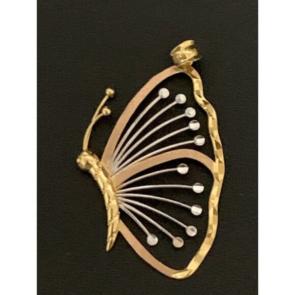 18K Gold Pendant Butterfly 2.35 grams